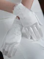 Exquisite Polyester With Lace Wrist Length Wedding Gloves