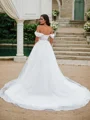 A-Line/Princess Lace Applique Off-the-Shoulder Sleeveless Sweep Train Wedding Dresses