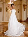 A-Line/Princess Lace Applique Scoop Sleeveless Sweep Train Wedding Dresses