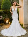 Trumpet/Mermaid Tulle Lace Scoop Sleeveless Court Train Wedding Dresses
