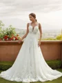 A-Line/Princess Tulle Lace Scoop Sleeveless Chapel Train Wedding Dresses