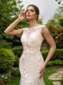 Sheath/Column Tulle Lace Scoop Sleeveless Court Train Wedding Dresses