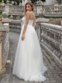 A-line/Princess Tulle Sweetheart Sleeveless Sweep Train Wedding Dress