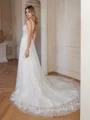 A-Line/Princess Tulle Lace Scoop Sleeveless Chapel Train Wedding Dresses