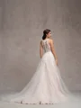 A-Line/Princess Tulle Lace V-Neck Sleeveless Court Train Wedding Dresses