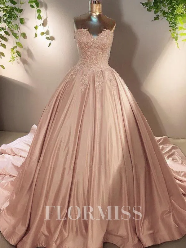 Ball Gown Sweetheart Cathedral Train Satin Prom Dress With Appliques Lace