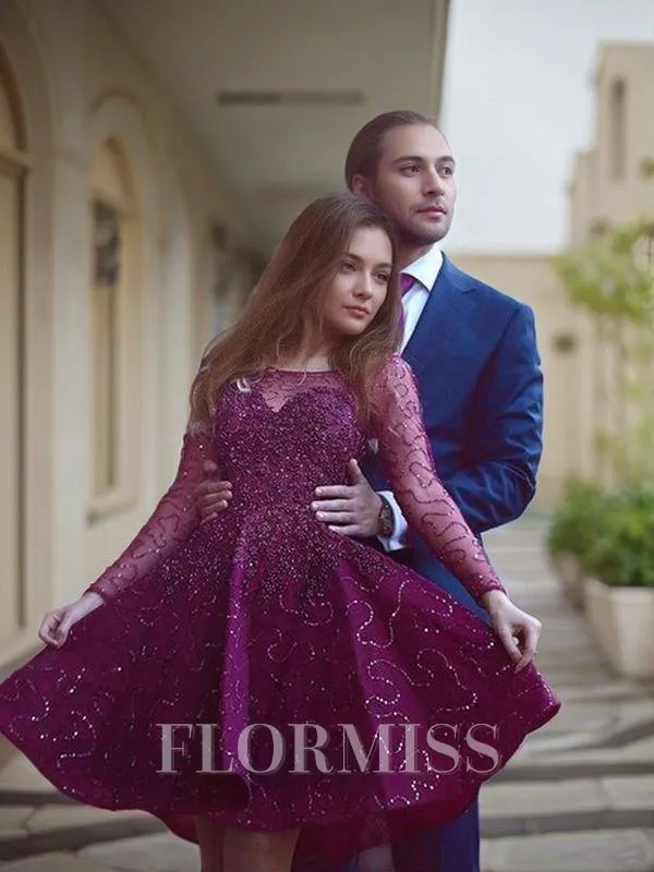 A-Line/Princess Scoop Short/Mini Lace Homecoming Dress With Sequin