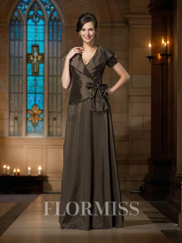 A-Line/Princess V-neck Floor-Length Taffeta Mother of the Bride Dresses With Bow