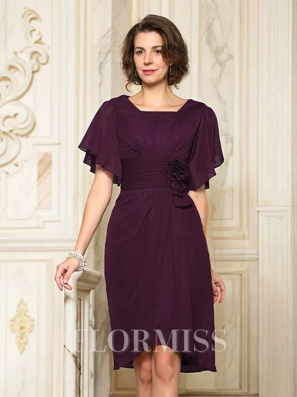 A-Line/Princess Square Knee-Length Chiffon Mother of the Bride Dresses With Flower