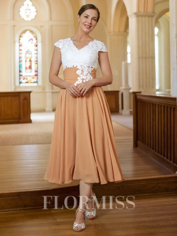 A-Line/Princess V-neck Tea-Length Chiffon Mother of the Bride Dresses With Lace
