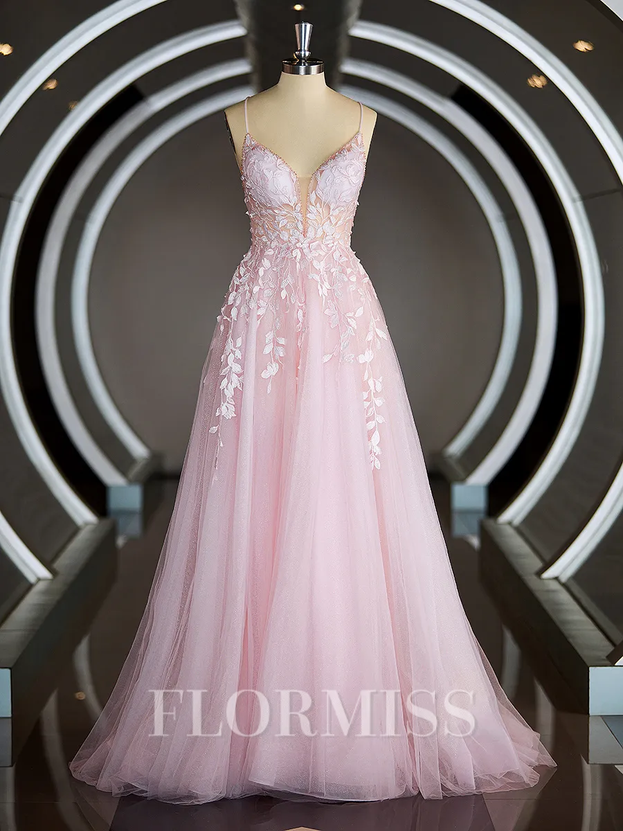 A-Line/Princess V-neck Court Train Tulle Prom Dress With Appliques Lace