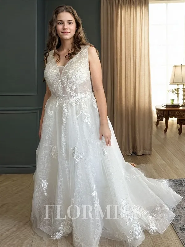 A-Line/Princess V-neck Sweep Train Tulle Wedding Dresses With Appliques Lace