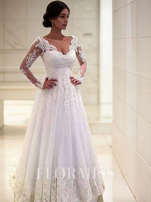Ball Gown V-neck Court Train Tulle Wedding Dresses With Appliques Lace