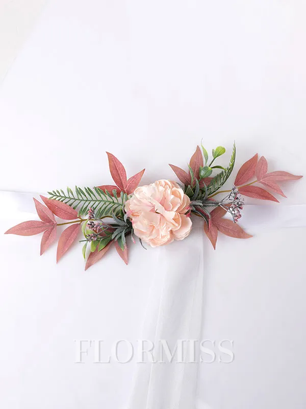 Delicate Silk Flower Wedding Decorations