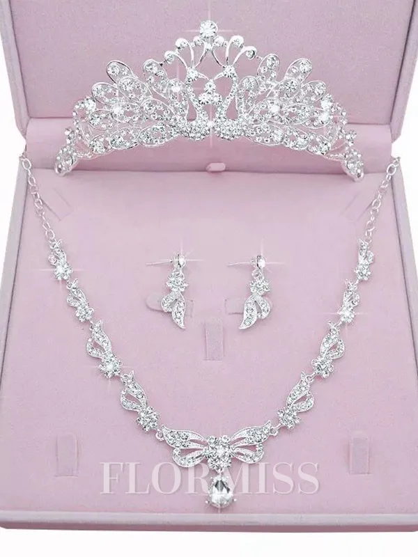Attractive Alloy With Rhinestone Jewelry Sets For Women