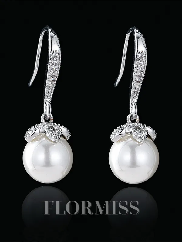 Simple Alloy With Imitation Pearl Earrings