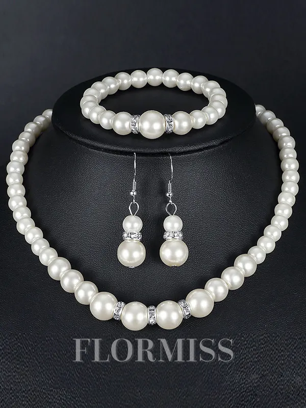 Luxurious Alloy With Rhinestone Jewelry Set
