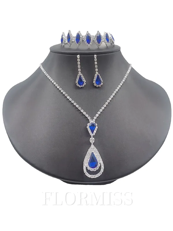 Charming Copper With Rhinestone Jewelry Set