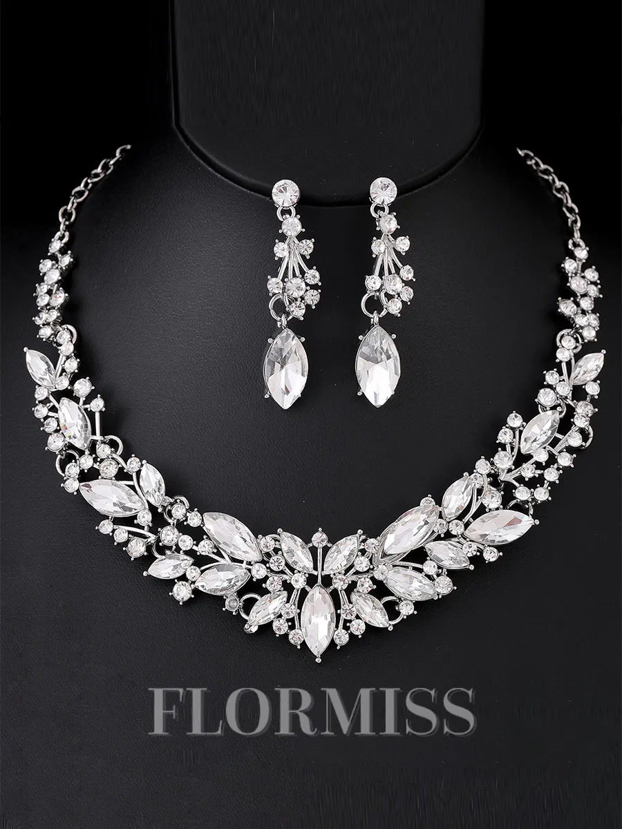 Luxurious Alloy With Rhinestone Jewelry Set