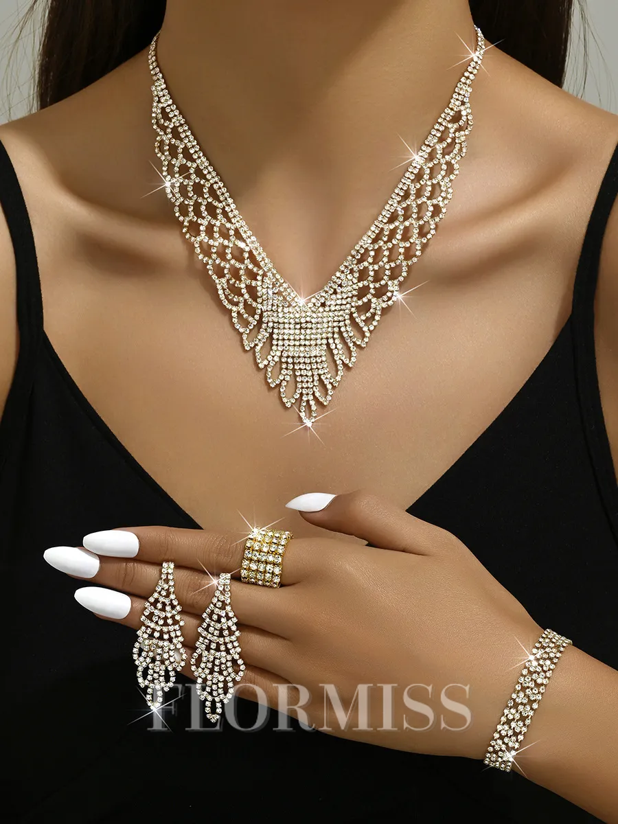 Attractive Alloy With Rhinestone Jewelry Set