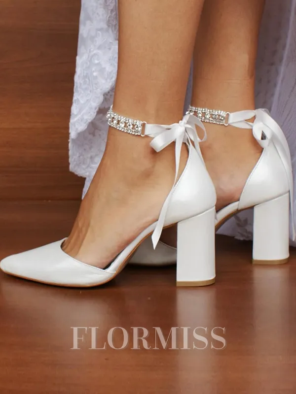 Women's PU With Rhinestone Closed Toe Chunky Heel Wedding Shoes