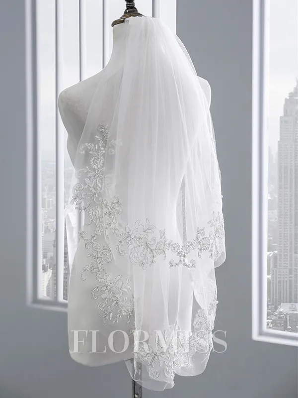 Charming Tulle With Lace Wedding Veils