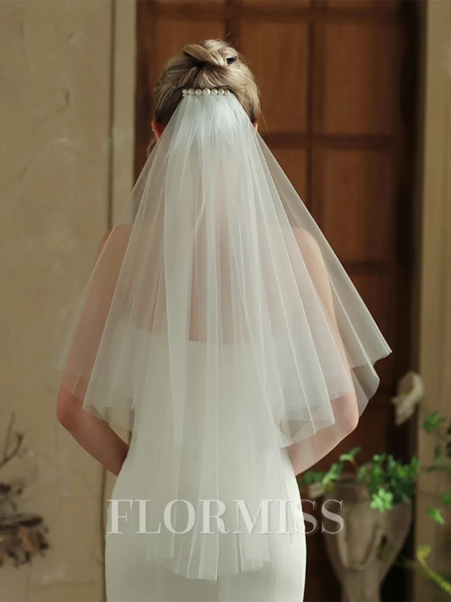 Luxurious Tulle Two-Tier Fingertip Bridal Veils