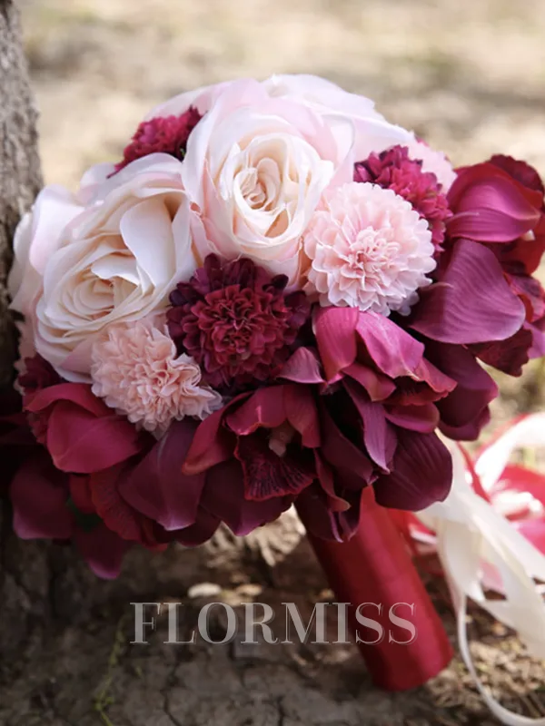 Charming Round Silk Flower Bridal Bouquets