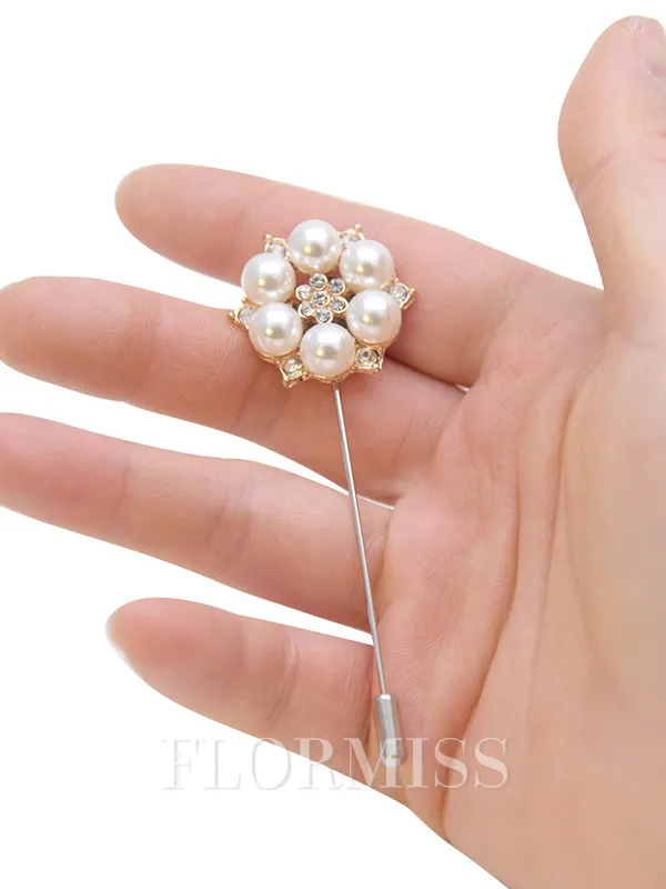 Romantic Free-Form Imitation Pearl Boutonniere(Sold in a single piece)