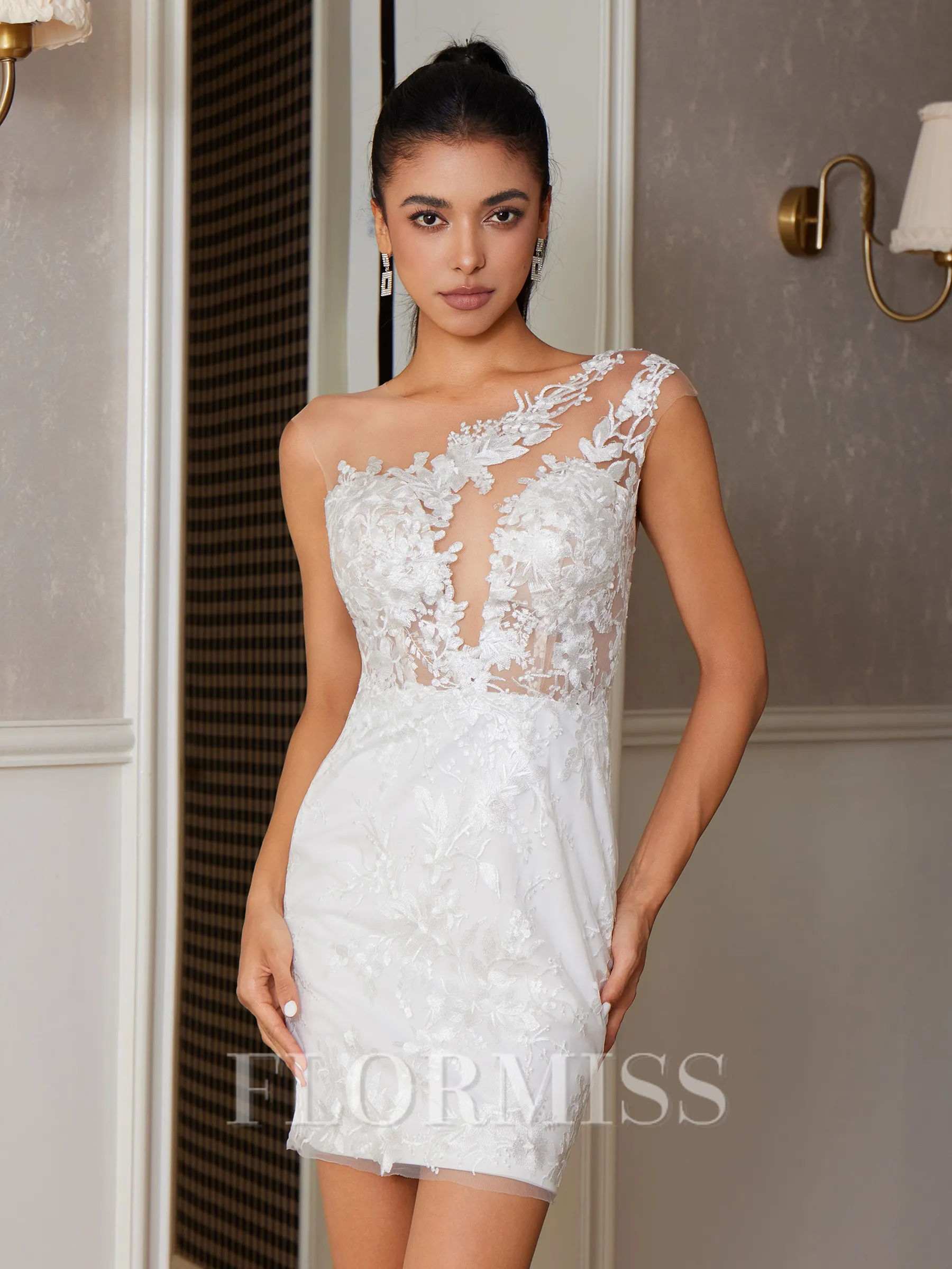 Sheath Scoop Appliques Lace Short/Mini Lace Homecoming Dress