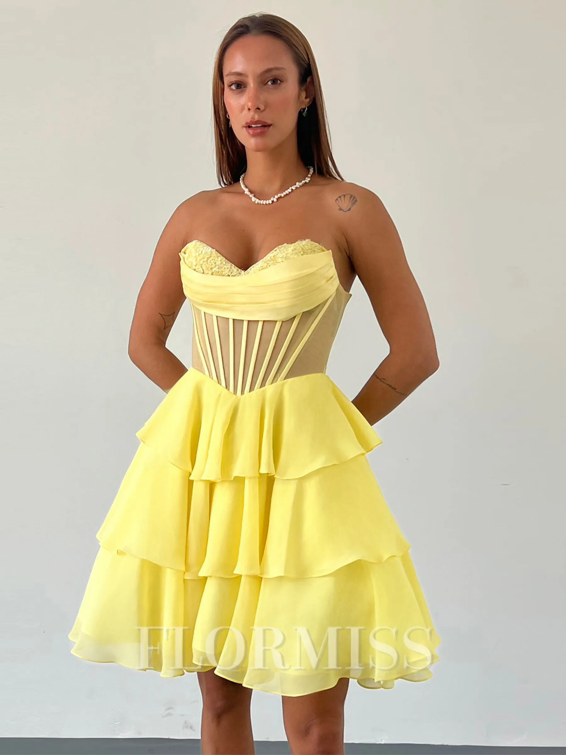 A-line Sweetheart Cascading Ruffles Short/Mini Chiffon Corset Homecoming Dress