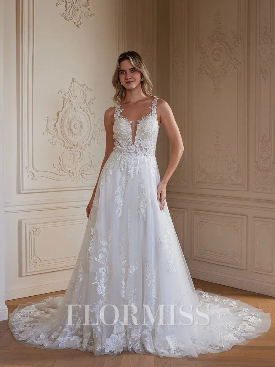 A-Line/Princess Tulle Lace Scoop Sleeveless Chapel Train Wedding Dresses