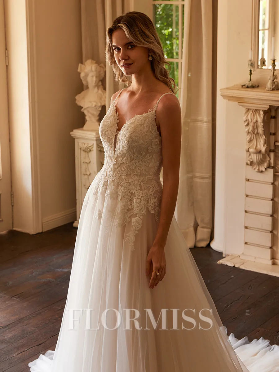 A-Line/Princess Tulle Applique V-neck Sleeveless Court Train Wedding Dresses