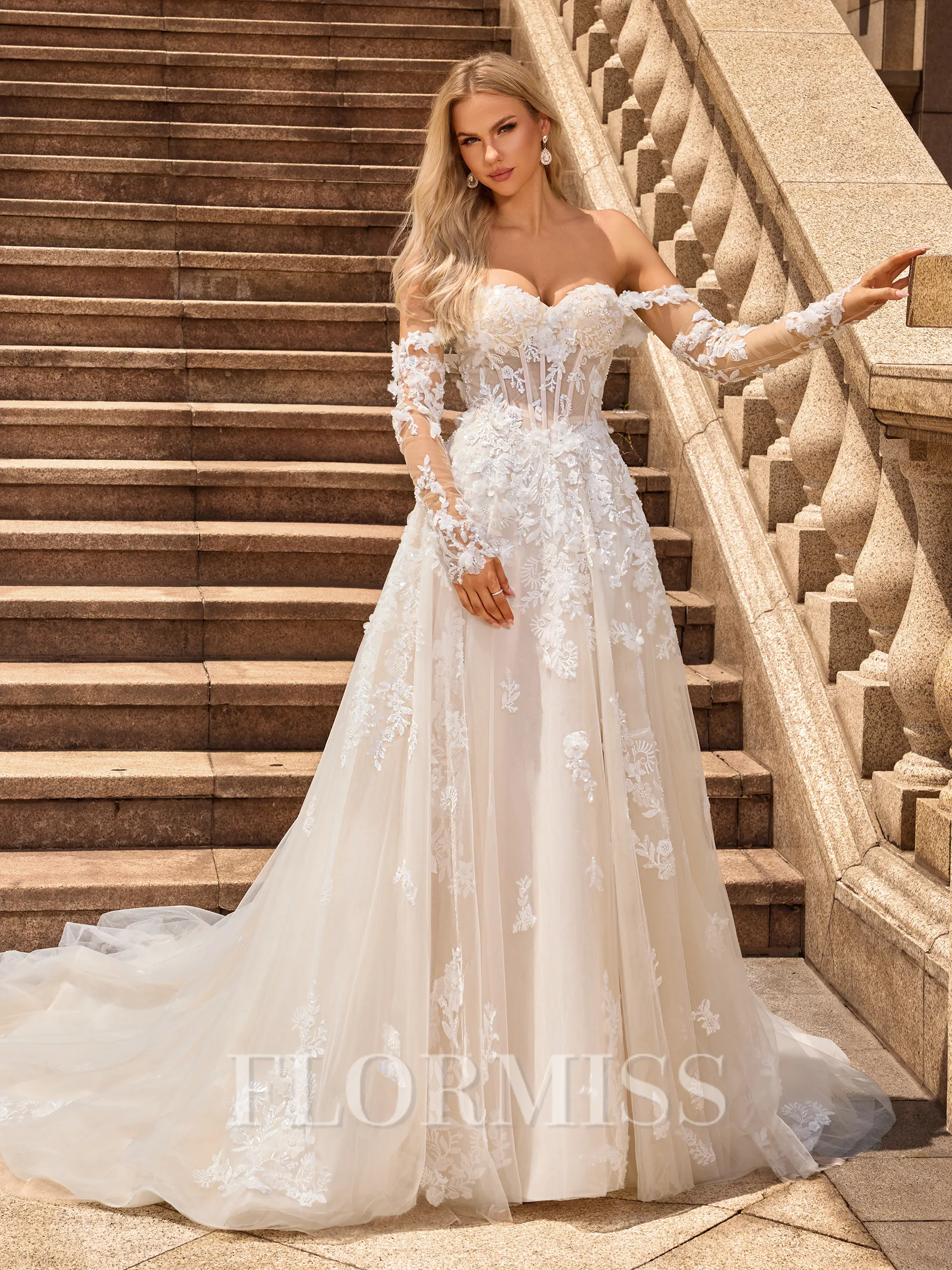 A-line/Princess Tulle Off-the-Shoulder Long Sleeves Chapel Train Wedding Dresses