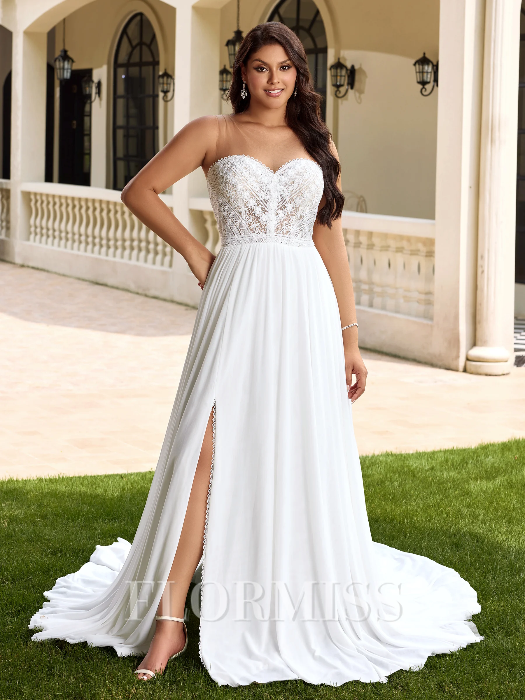 A-line Scoop Short Sleeves Appliques Lace Chapel Train Tulle Plus Size Wedding Dress