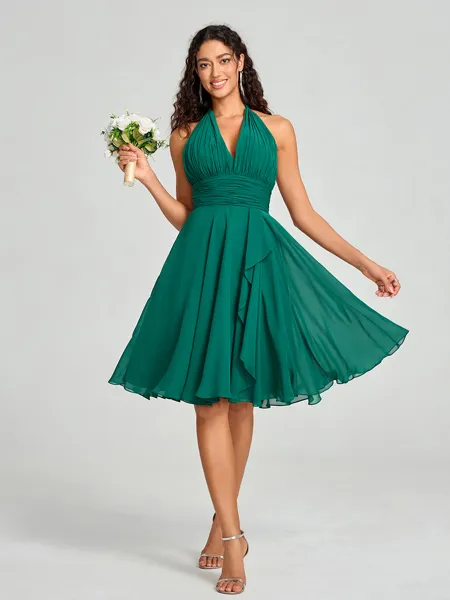 A-line/Princess Halter Short/Mini Sleeveless Chiffon Bridesmaid Dress