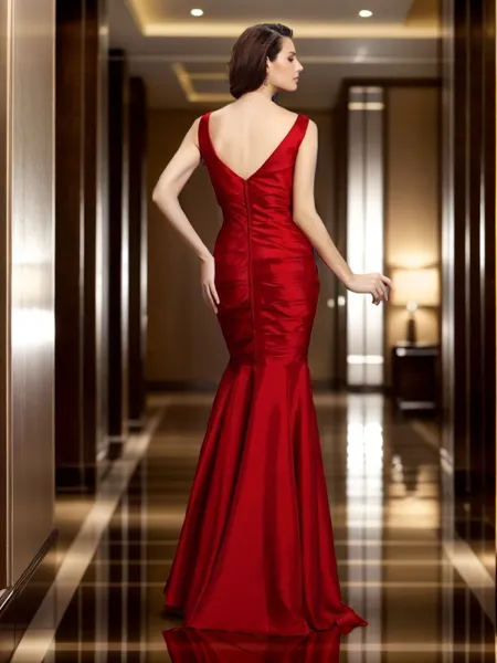 Trumpet/Mermaid V-neck...