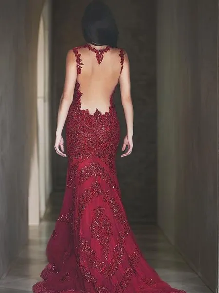 Trumpet/Mermaid V-neck...