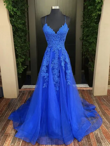 A-Line/Princess V-neck Sweep Train Tulle Prom Dress With Appliques Lace