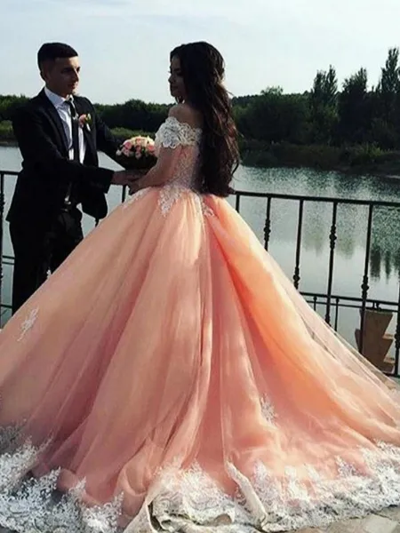 Ball Gown Off-the-Shoulder Court Train Tulle Prom Dress With Appliques Lace