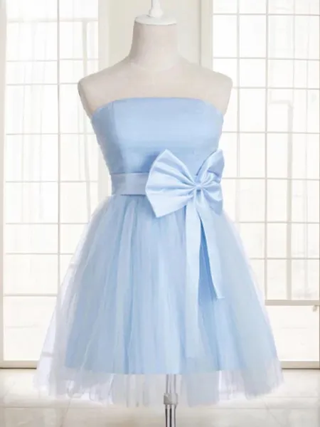A-Line/Princess Strapless Short/Mini Tulle Homecoming Dresses With Bow