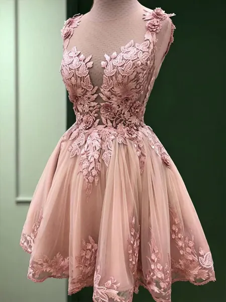 A-line Illusion Appliques Lace Short/Mini Tulle Homecoming Dress