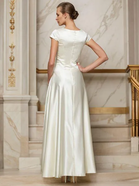 A-Line/Princess Scoop...