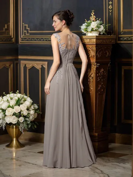 A-Line/Princess Scoop...