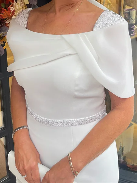 Sheath Square Short Sleeves...