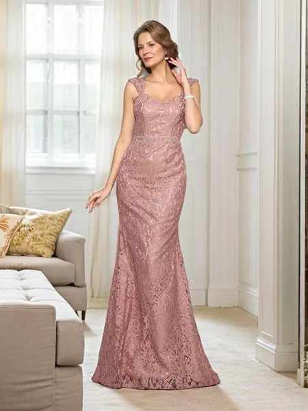 Trumpet/Mermaid Straps Sweep Train Lace Mother of the Bride Dresses With Lace