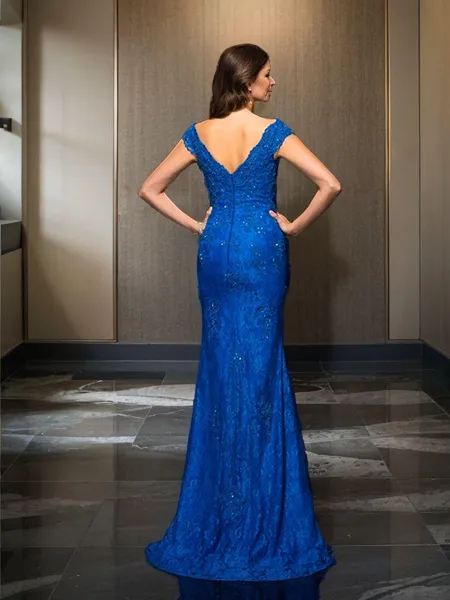 Trumpet/Mermaid V-neck...