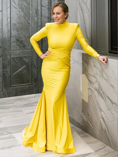 Sheath/Column High Neck Sweep Train Jersey Mother of the Bride Dresses With Ruffles