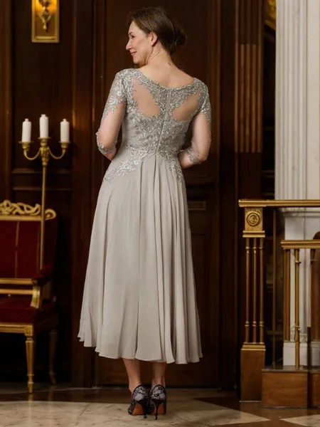 A-Line/Princess Scoop...