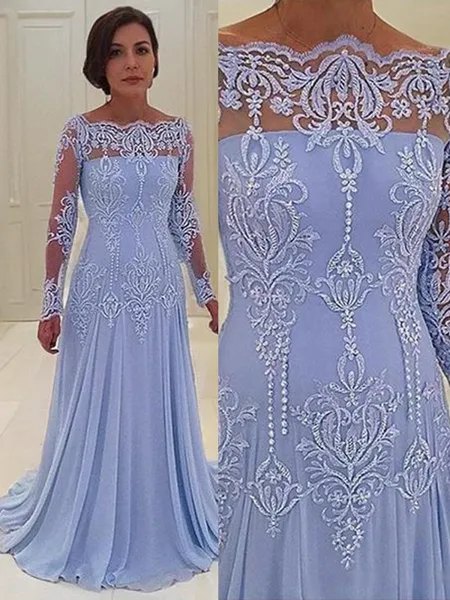 A-Line/Princess Scoop Sweep...